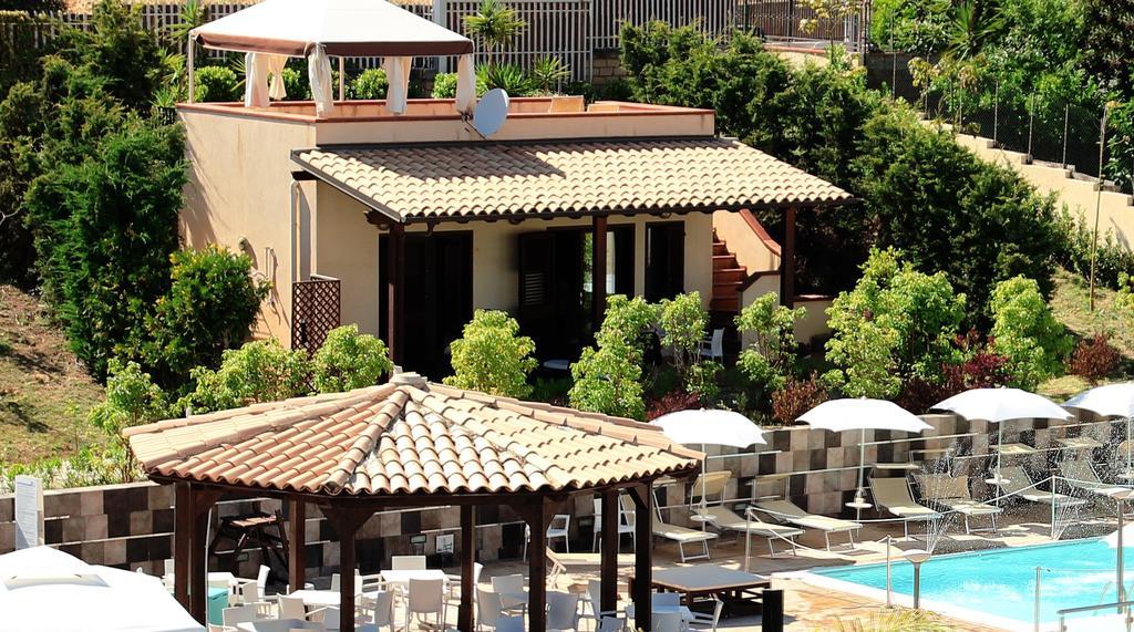 Hotel Costazzurra Museum & Spa San Leone Exteriör bild